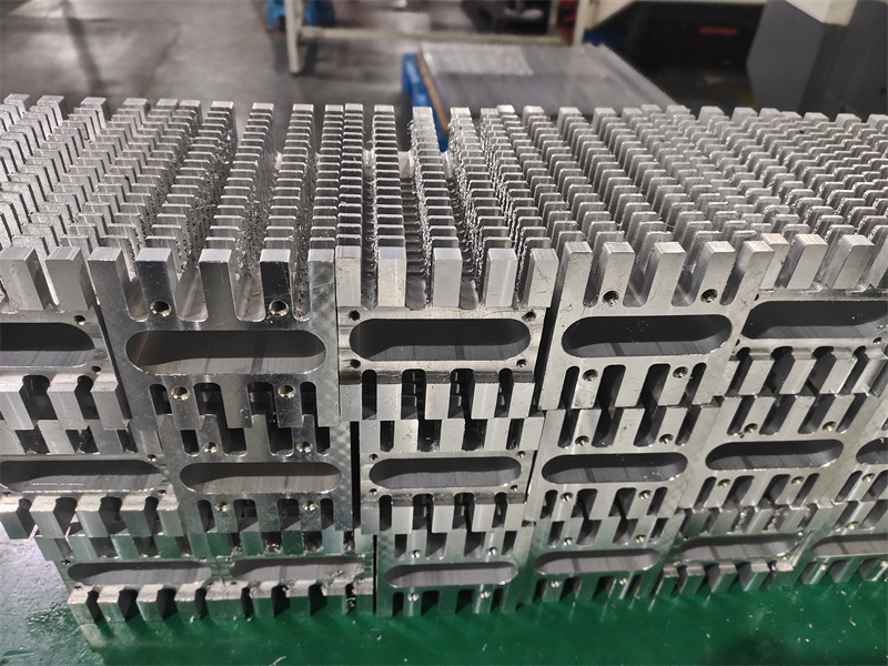 91好色先生TV电子散热器50*30