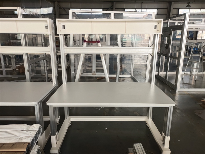 91好色先生TV双层工作台车间